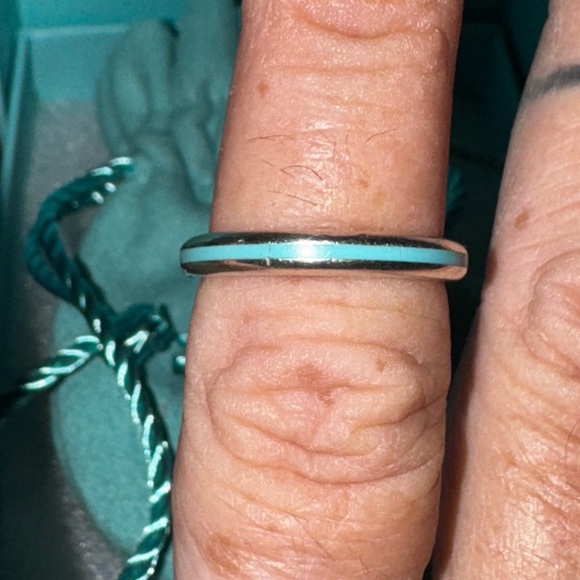 Tiffany & Co. Blue enamel narrow band ring - Picture 2 of 6